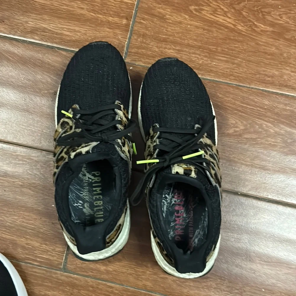 ADIDAS Ultraboost DNA Black Animal‎ Leopard 🐆 Athletic Shoe FZ2731